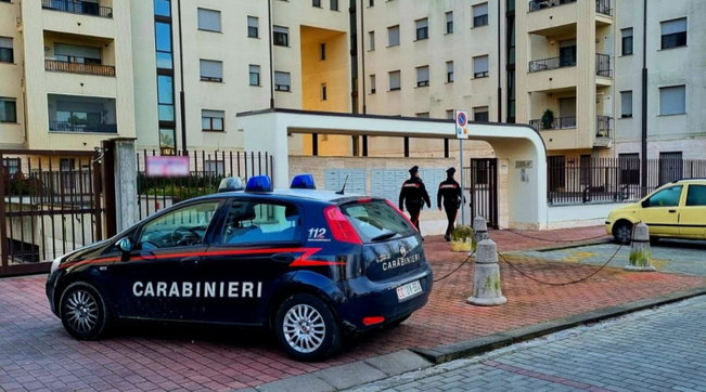 Opera (Milano), morto in ospedale l’83enne accoltellato alla gola dal figlio lo scorso 7 gennaio