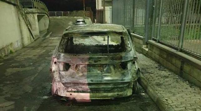 Monte Sant’Angelo (Foggia): Attentato incendiario contro l’automobile di Generoso Rignanese, assessore al Bilancio