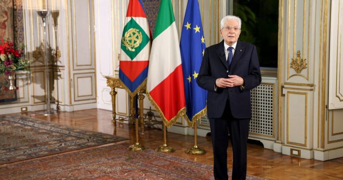 Quirinale, l’ultimo discorso del presidente Mattarella agli italiani: “Fiducia nel futuro, il Paese crescerà”