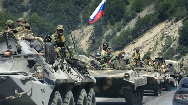 Crisi in Ucraina, massima allerta degli Usa e della Nato per l’aumento delle attività militari russe