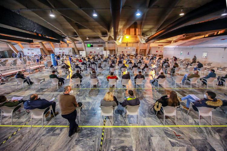 Covid, somministrazione del booster in crescita in Italia: in una settimana 3,6 milioni di dosi