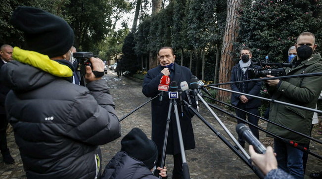 Governo e Quirinale, parla Berlusconi: “Quando l’emergenza sarà superata si dovrà tornare ad alleanze fra forze politiche omogenee”