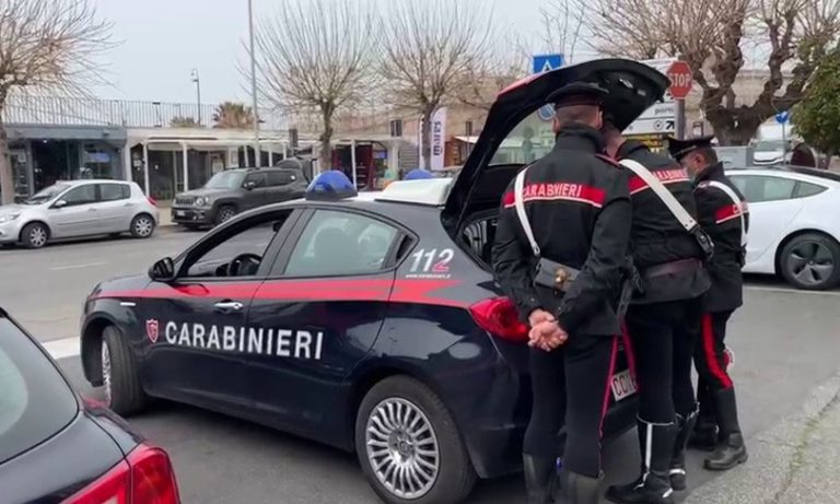 Messina, blitz antimafia dei carabinieri nel settore dell’ortofrutta: arrestate 86 persone