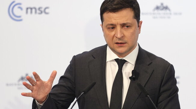 Crisi Russia-Ucraina, parla il presidente Zelensky: “Vogliamo aderire alla Nato e all’Unione Europea”