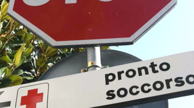 Sassari, 25enne alla 5° settimana di gravidanza respinta al pronto soccorso perchè priva dell’esito del tampone. Ha avuto un aborto spontaneo. La procura archivia la denucia