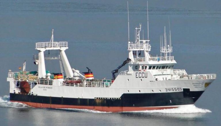 Canada, naufragato un peschereccio spagnolo: morti 4 marinai e 15 sono dispersi