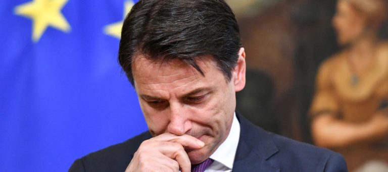 Roma, la Finanza a casa di Giuseppe Conte per l’acquisizione di documenti e fatture in merito alla vicenda del gruppo Acqua Marcia