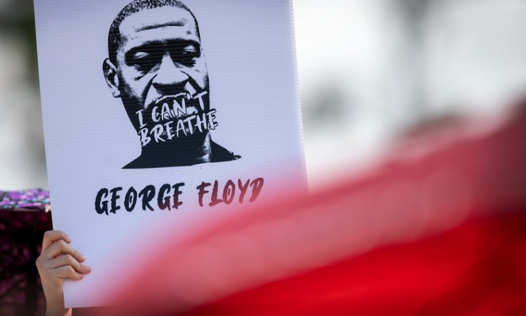 Usa, per l’omicidio di George Floyd sono stati condannati altri tre ex poliziotti