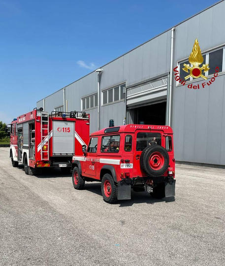 Pinzano al Tagliamento (Pordenone), esplosione in un magazzino di bevande: morta un’operaia