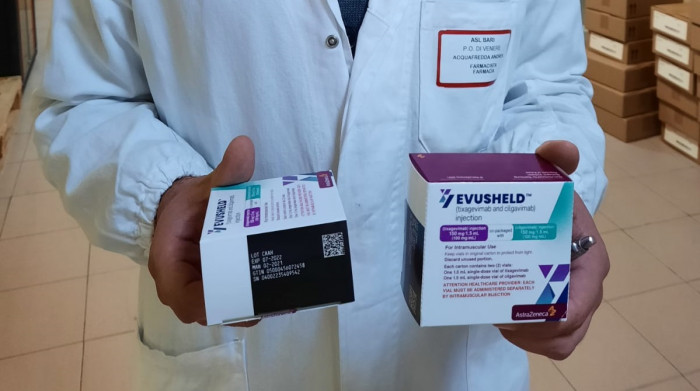 Covid, nel Lazio in arrivo 2mila dosi del nuovo monoclonale intramuscolare Evusheld