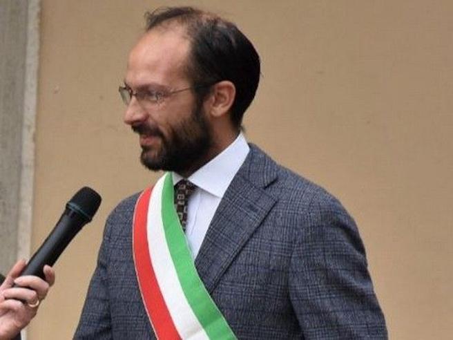 Arrestato il sindaco di Berzo Demo (Brescia), Giovan Battista Bernardi per turbata libertà degli incanti