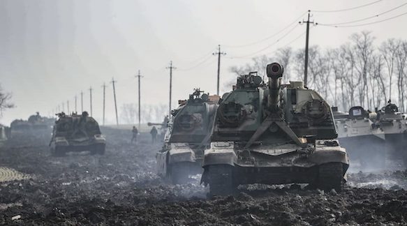 Guerra in Ucraina, le truppe corazzate russe puntano a Kiev