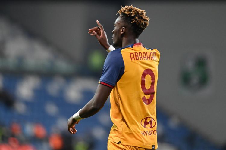 Calcio, la Roma batte lo Spezia nei minuti di recupero 1-0
