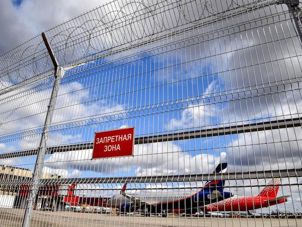 Guerra in Ucraina, la Russia chiude lo spazio aereo a 36 Paesi occidentali