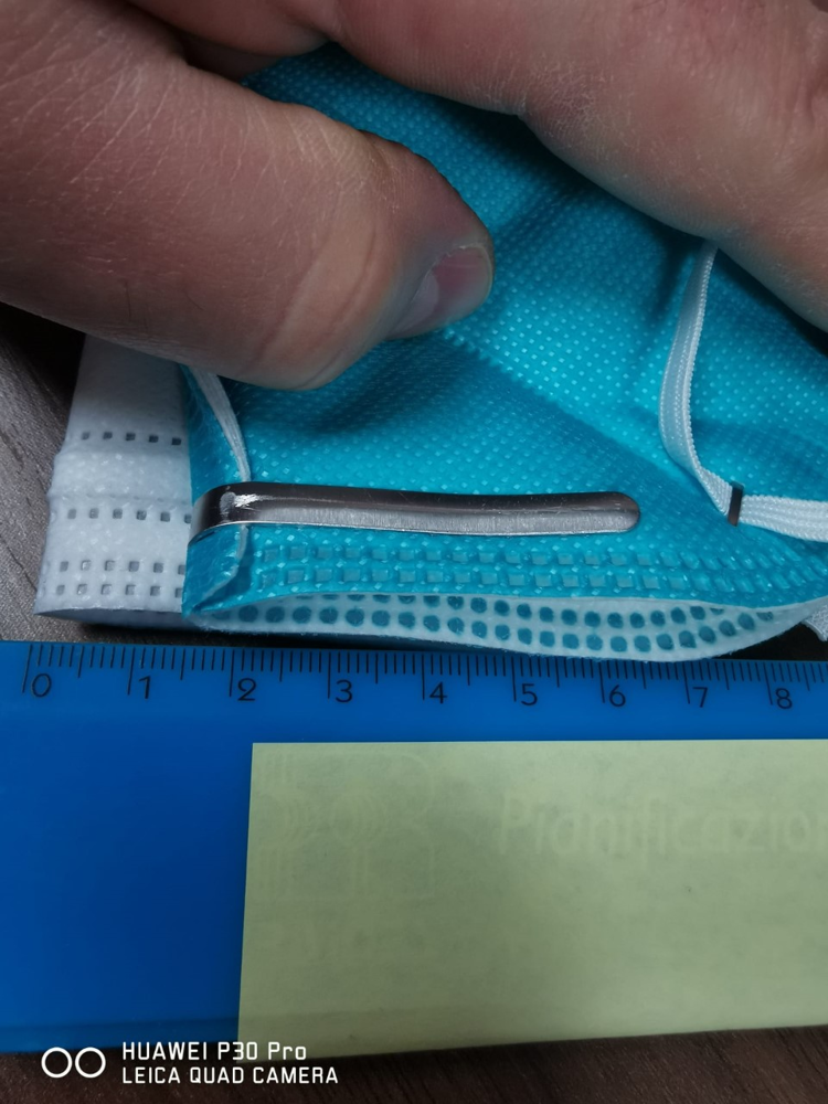 Covid, le mascherine dell’Istituto comprensivo in via Poseidone a Roma sono difettose