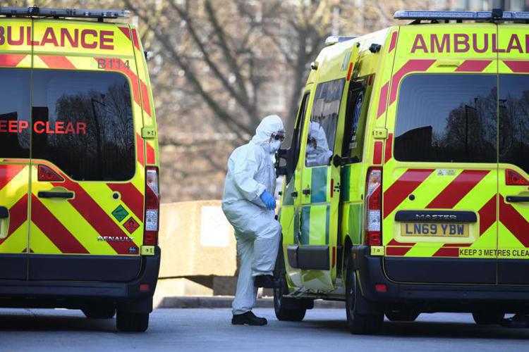 Covid, in Gran Bretagna 66mila contagi e 314 morti nelle ultime 24 ore