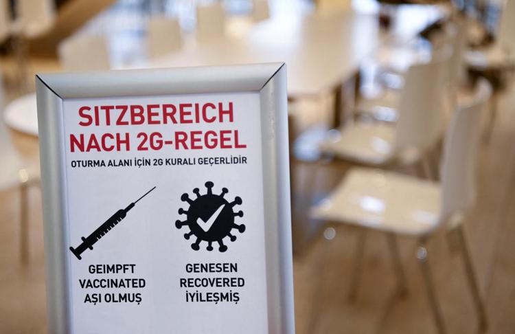 Covid, in Germania quasi 160mila nuovi contagi e 243 morti nelle ultime 24 ore