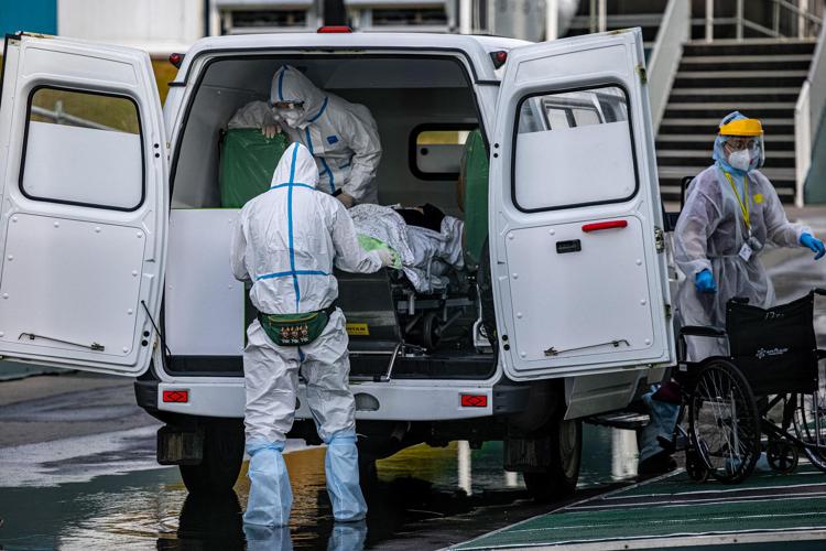 Covid, in Russia oltre 166mila nuovi contagi e 704 morti nelle ultime 24 ore