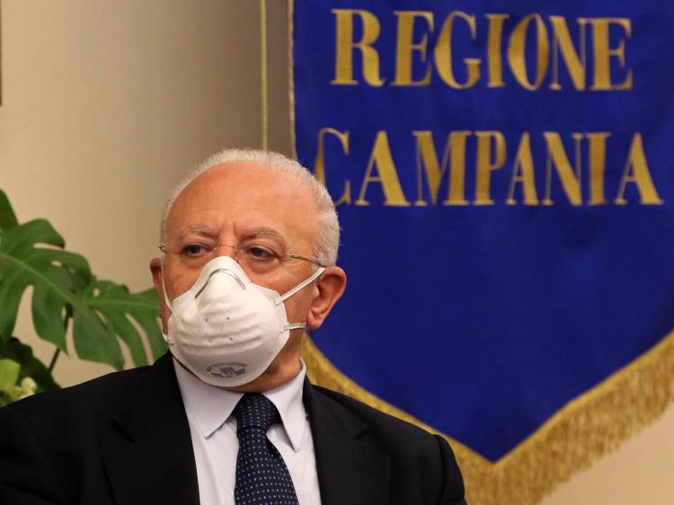 Covid, l’annuncio del Governatore De Luca: “La Campania torna in zona bianca”