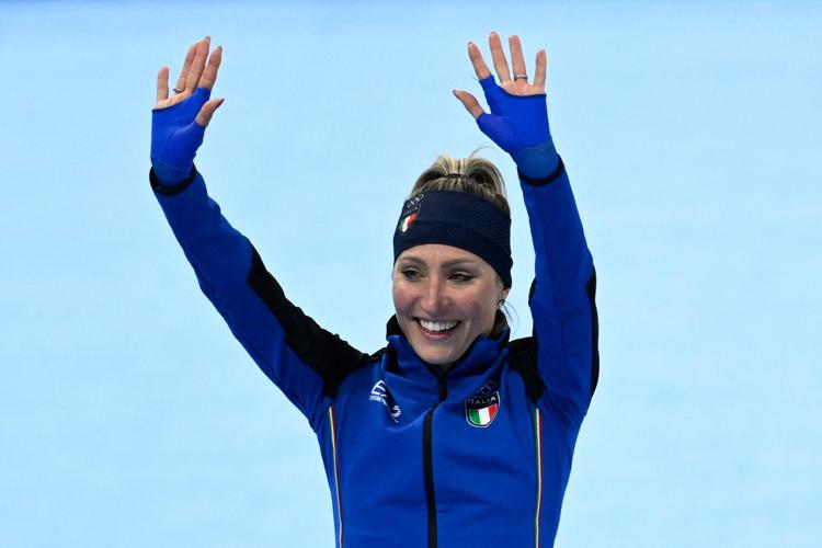 Giochi Invernali di Pechino: quinta vittoria italiana e medaglia d’argento per Francesca Lollobrigida sui 3mila metri