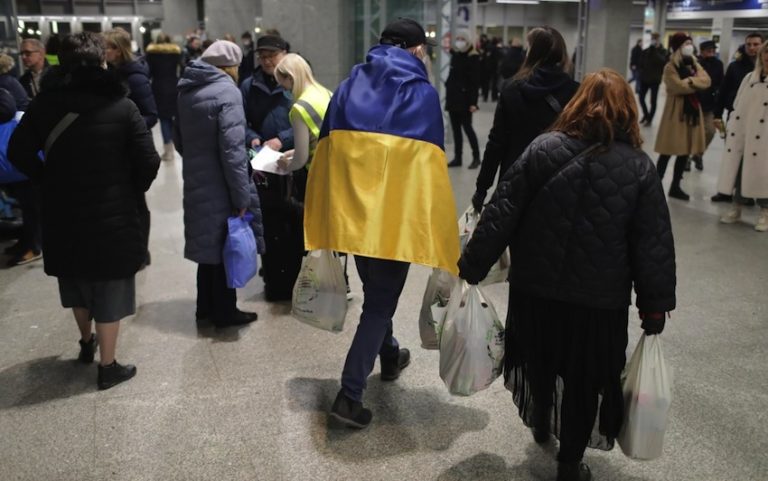 Accoglienza dei profughi ucraini: Civitavecchia aderisce all’appello della Lega