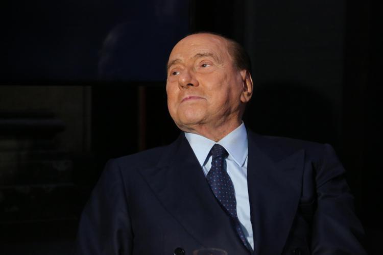Arcore, Silvio Berlusconi smentisce le nozze con Marta Fascina