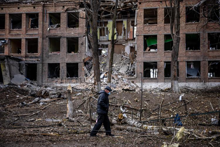 Guerra in Ucraina, oggi iniziano i negoziati di pace tra Mosca e Kiev vicino al fiume Pripyat