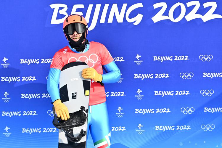 Giochi olimpici di Pechino, l’azzurro Omar Visintin ha vinto il bronzo allo snowboardcross