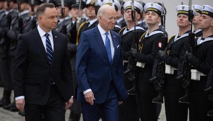 Guerra in Polonia, il presidente Usa Biden attacca duramente Putin: “E’ un macellaio”
