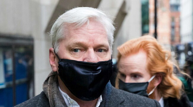 La giustizia britannica ha negato il ricorso alla Corte Suprema per Julian Assange: sarà estradato negli Usa