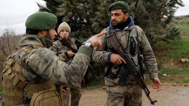 Guerra in Ucraina, la Russia offre 5mila sterline ai soldati siriani per combattere a fianco delle truppe di Mosca