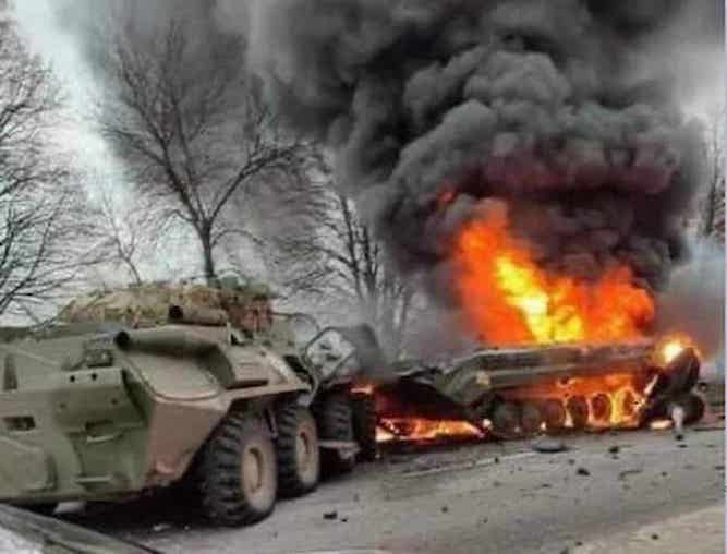 Guerra in Ucraina, i russi impiegano bombe al fosforo nella regione di Lugansk