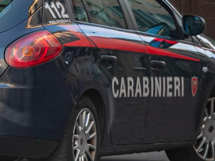 Roma, operazione antidroga dei carabinieri a Torre Angela: arrestati quattro nigeriani
