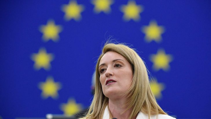 Il presidente del Parlamento europeo Metsola: “Il posto dellʼUcraina è in Europa”
