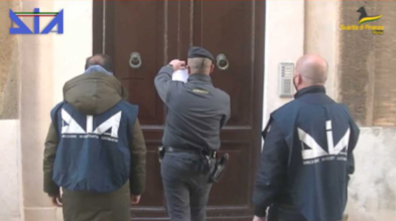 Dia e Gdf: sigilli ad un bar di Cerveteri e ad un distributore di benzina sull’Aurelia