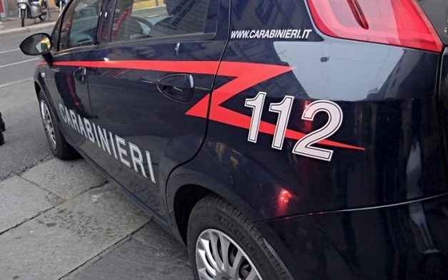 Roma, alla Caffarella i carabinieri hanno sequestrato un immobile della Regione occupato da un gruppo di ambientalisti