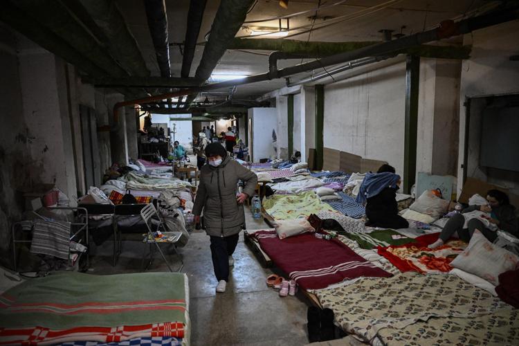 Guerra in Ucraina, sirene nelle città di Kiev, Zhytomyr, Pryluky e Chernihiv: 21 morti e 112 feriti