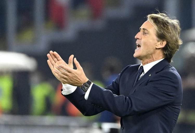 Calcio, Roberto Mancini resta Ct della Nazionale: “Voglio riorganizzare qualcosa di importante”