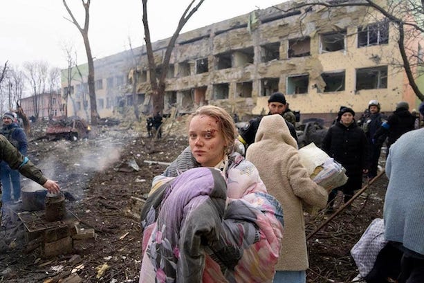 Guerra in Ucraina, report dell’Onu: 1.081 vittime civili, 1.700 feriti. Ucciso anche un cappellano militare russo
