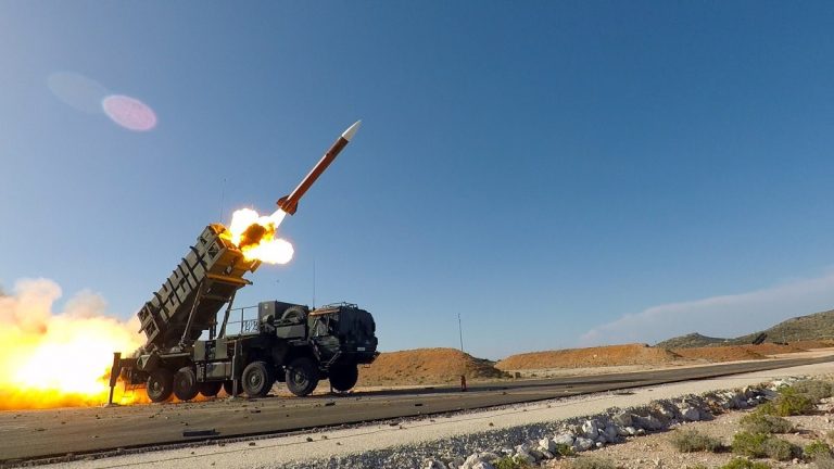 Usa, prosegue il training dei militari ucraini con i missili Patriot