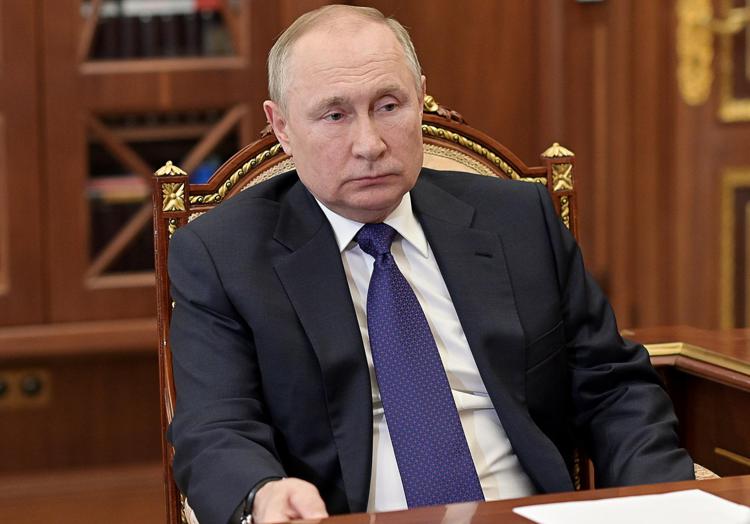 Guerra in Ucraina, fonti Usa: “I consiglieri non dicono la verità a Putin sulle difficoltà delle operazioni militari”