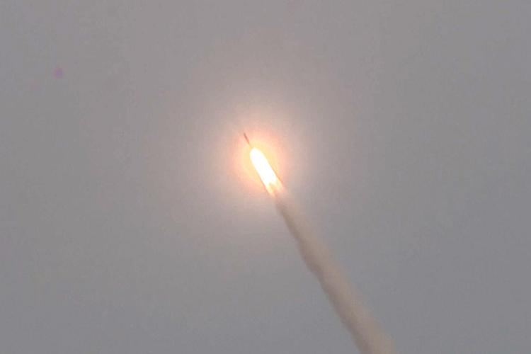 Guerra in Ucraina, la Russia ha usato missili ipersonici per distruggere gli arsenali di Kiev