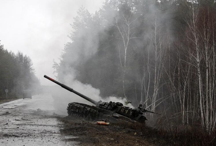 Guerra in Ucraina, secondo Kiev la Russia ha perso 12mila uomini, 317 tank, 49 aerei, 81 elicotteri e tre navi