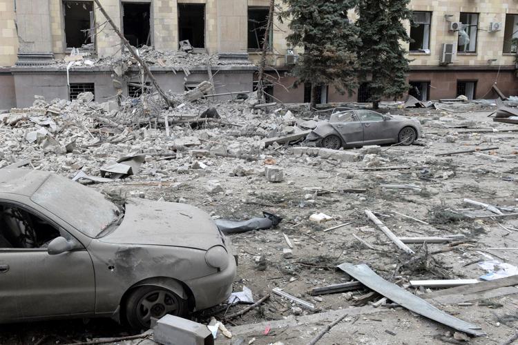 Guerra in Ucraina, a Karkhiv i russi usano le terribili bombe termobariche