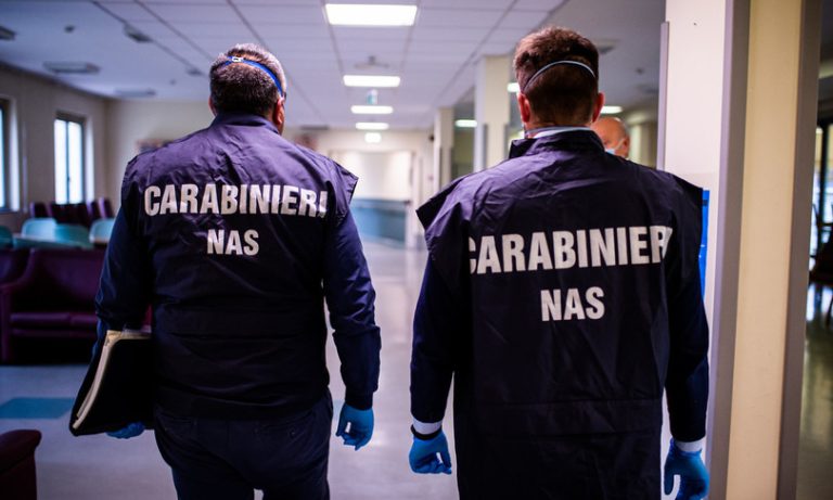 Blitz dei carabinieri del Nas nei centri benessere: sequestrate 13 “criocabine” per la terapia del freddo