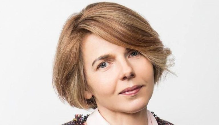 Guerra in Ucraina: è la giornalista di Radio Svoboda Vera Girich la persona rimasta uccisa nell’attacco che ha colpito un edificio residenziale di Kiev