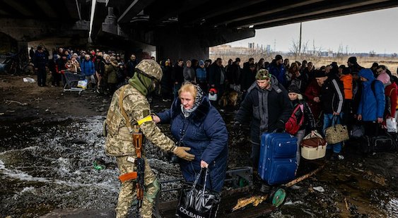 Guerra in Ucraina, i corridoi umanitari hanno consentito l’evacuazione di oltre 4.600 persone