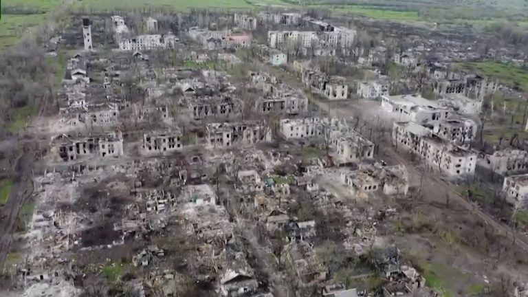Guerra in Ucraina, i russi hanno letteralmente raso al suolo la città di Novotoshkivka
