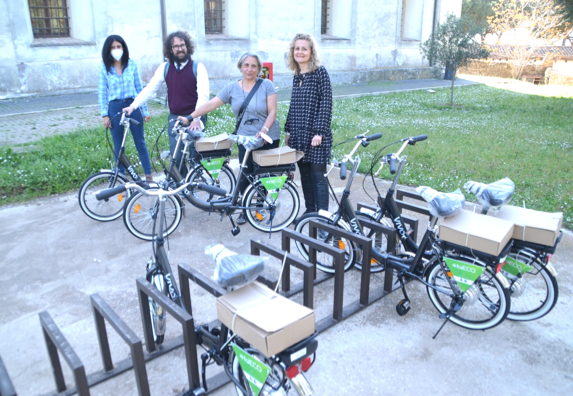 Consegnate le biciclette per la mobilità sostenbile