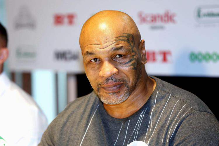 Usa, l’ex campione Mike Tyson prende a pugni un passeggero su un aereo in partenza